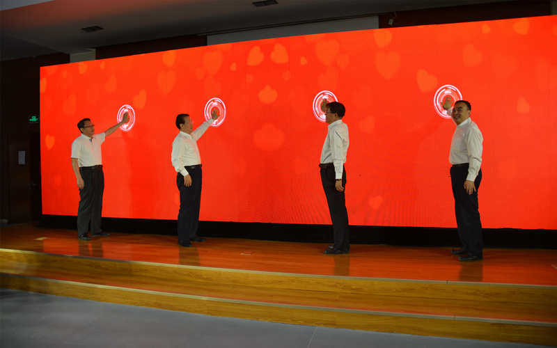 2自治区及民政厅领导参加启动仪式_副本